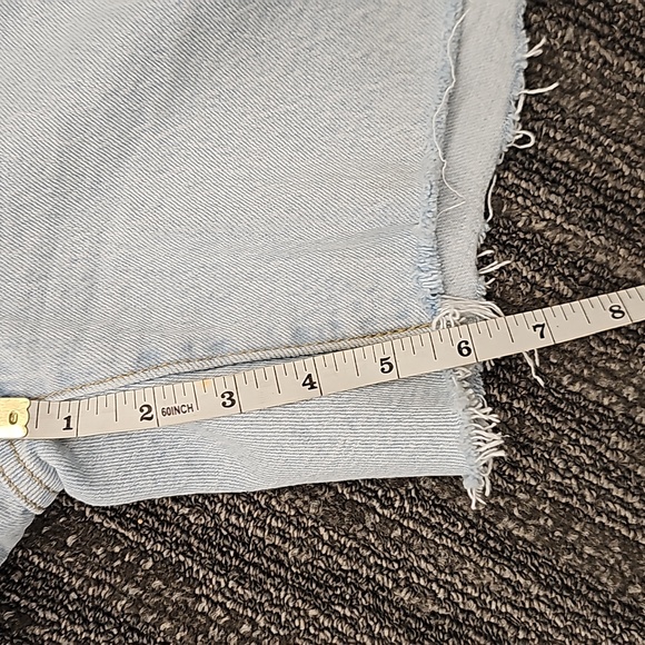 Levi's light blue stretch denim shorts . 501 . Size 27 - Picture 9 of 9